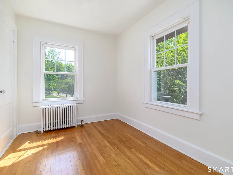 16 Vine Rd — Photo 10