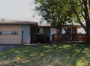 1702 Yukon Ave, Medford, OR 97504