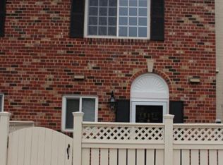 1617 N Van Dorn St #A, Alexandria, VA 22304