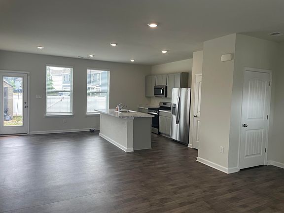 2nd image of 72 Citrus Dr