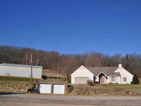 27038 State Highway 130, Hillpoint, WI 53937