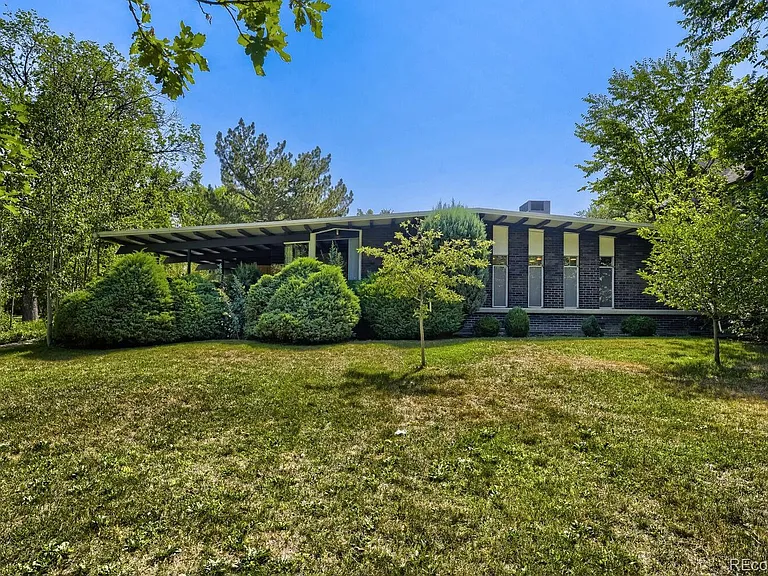 4500 E 6th Avenue Pkwy — Photo 3