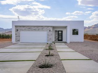 112 Avenida Pastor, Rio Rico, AZ 85648