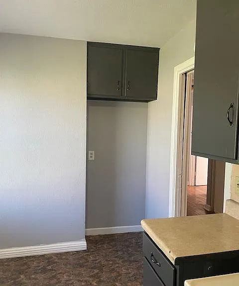 219 Nash Blvd — Photo 5