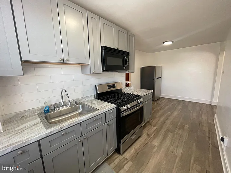 507 E Godfrey Ave #2 — Photo 7