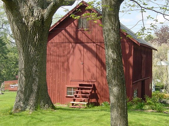 Barn
