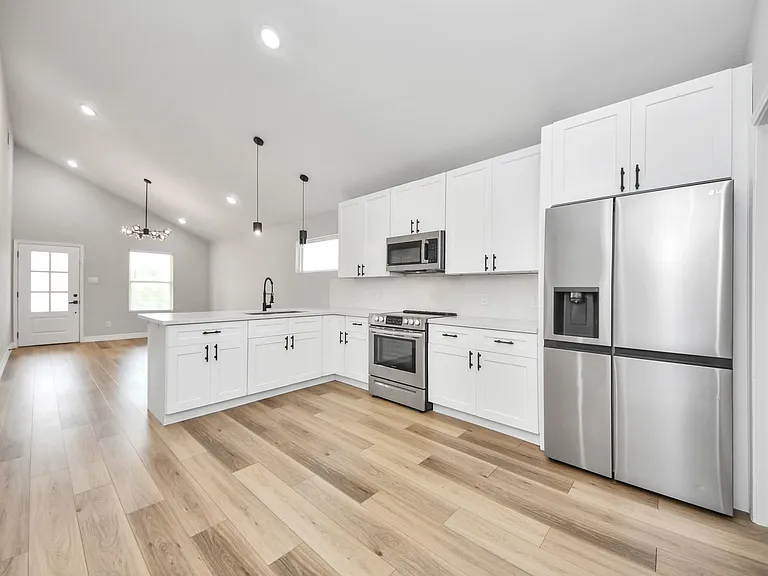 7605 Avenue C — Photo 29