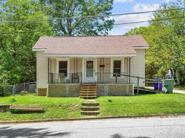 225 Institute St, Mooresville, NC 28115