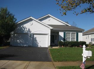 559 Carlisle Ln, Galloway, NJ 08205