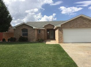 3620 Benjamin Davis Dr, Clovis, NM 88101