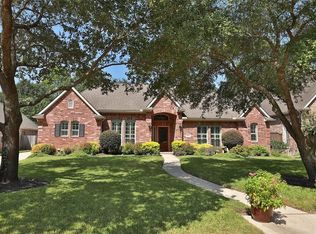 5518 Darschelle Dr, Houston, TX 77069