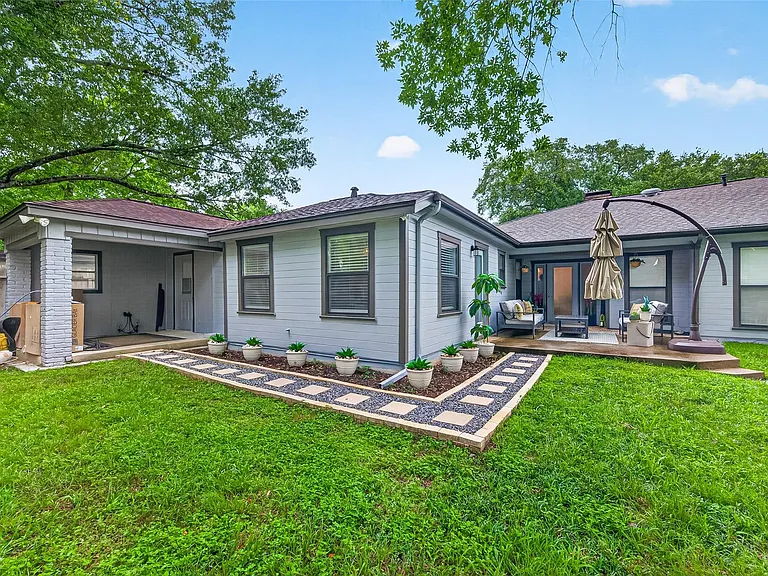 548 Brandon Rd — Photo 35