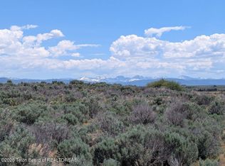 4 Goose Ln, Pinedale, WY 82941