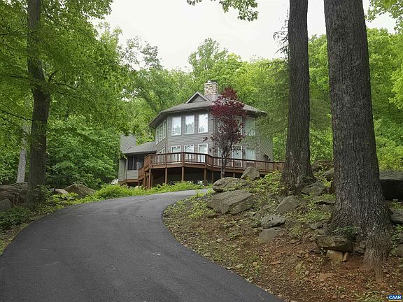 5th image of 749 Far Knob Climb