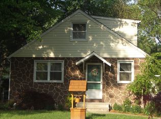 15 High St, Mahwah, NJ 07430