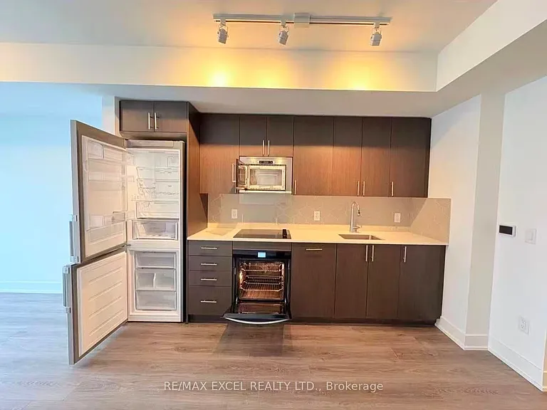 2545 Simcoe St E #1720 — Photo 9
