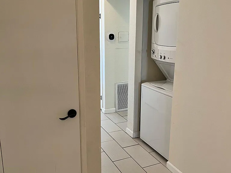 75240 Camello Ct N — Photo 12