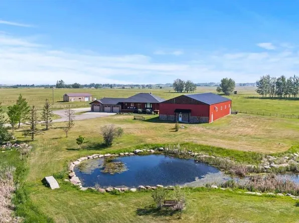 3100 W Range Road 254, Strathmore, AB T1P 0V4