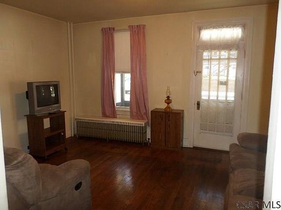 2nd image of 224 Woodvale Ave