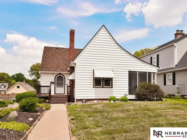 5820 Briggs St, Omaha, NE 68106