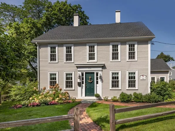 473 Main St, Amesbury, MA 01913