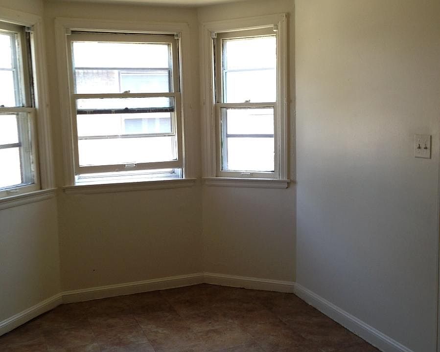2nd image of 4234 W Roosevelt Dr