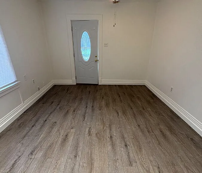 210 S Pacific St #2 — Photo 4