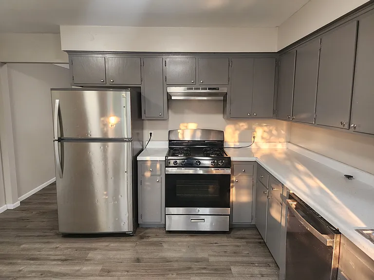 405 2nd Ave S — Photo 7