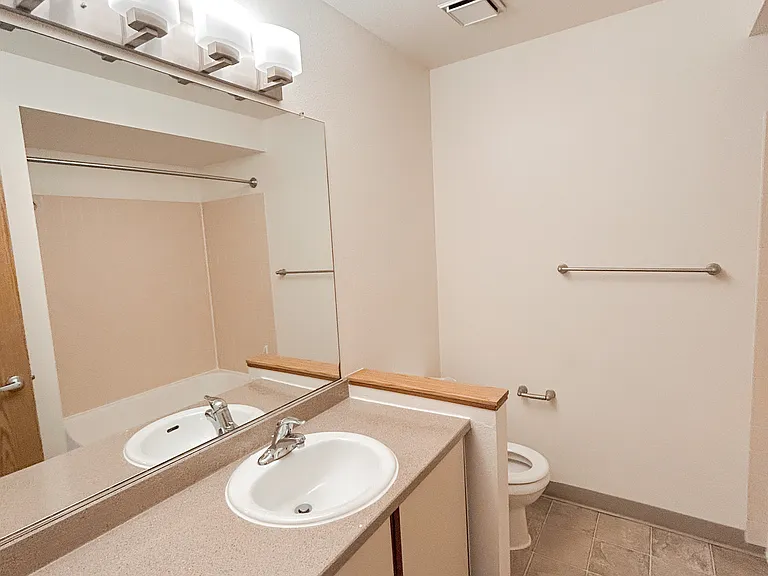 Stone Creek Apartments Beaverton — Photo 50
