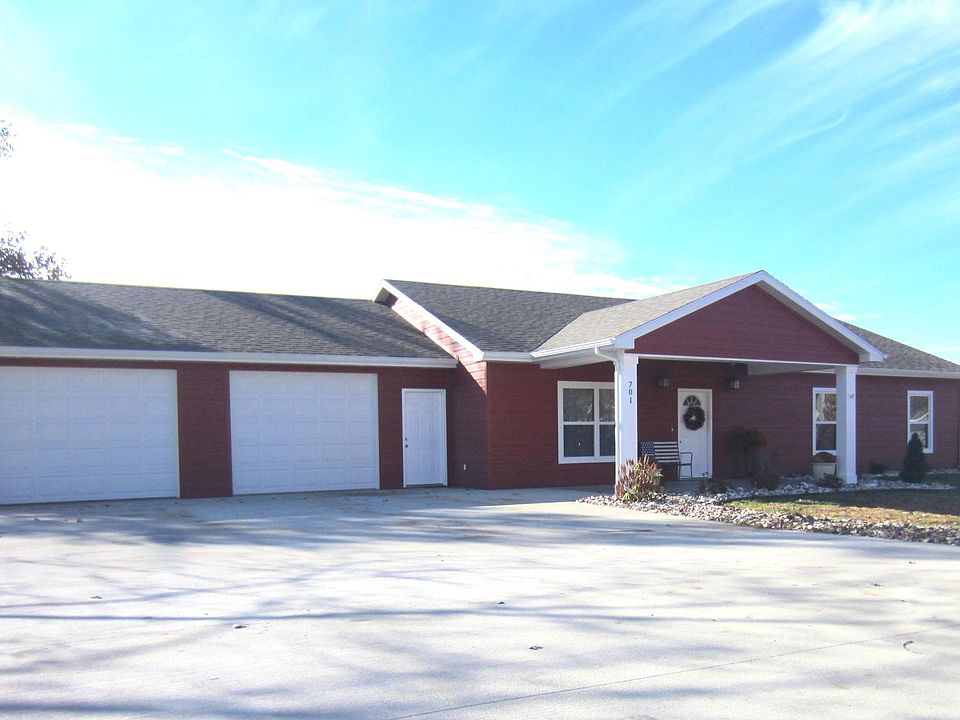 1st image of 701 Laharpe St