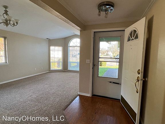 5th image of 1804 SE 168th Ave