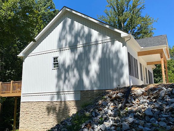 5th image of 136 Palmer Dr