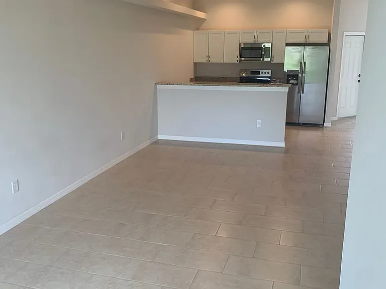 1026 Andalusia Blvd — Photo 12