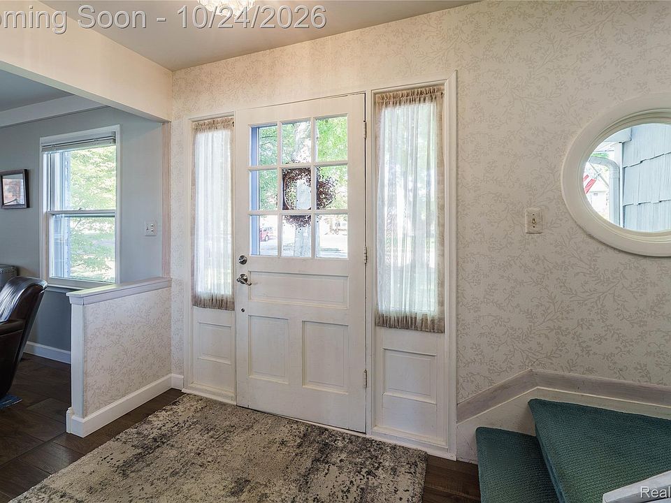 14051 Edgewood St, photo 8