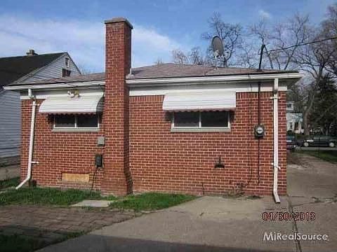 3rd image of 6353 Saint Marys St