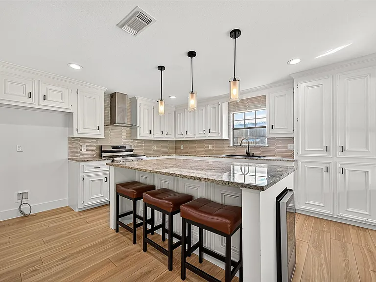 11507 Oak Valley Dr — Photo 17