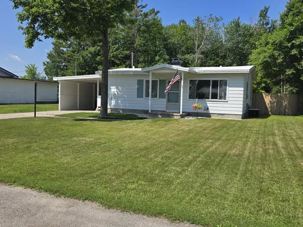 506 S North St, Alpena, MI 49707