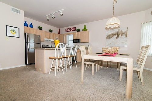 5th image of 5124 Central Ave #1