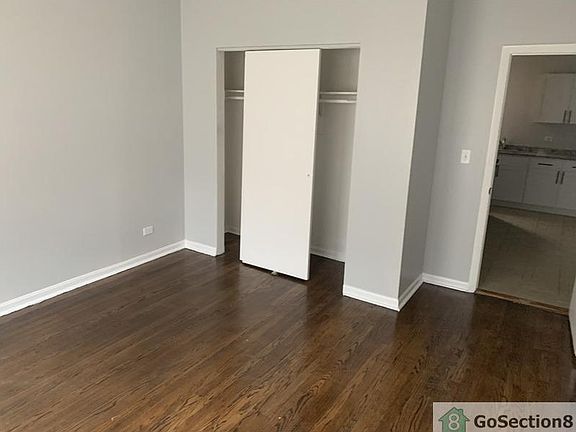 5th image of 7553 S Essex Ave #3