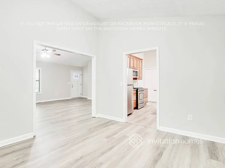 830 Sunset Ct NW — Photo 8