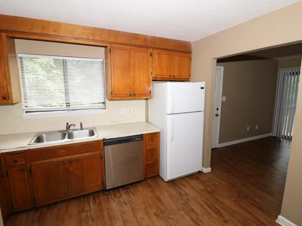 1 Circle St, Granite Falls, NC