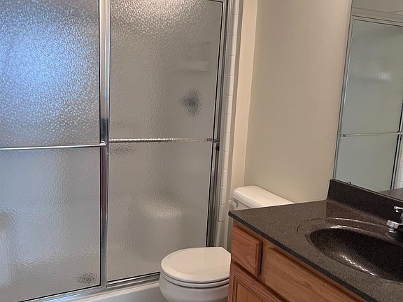 3rd image of 3414 N Bend Rd APT 4