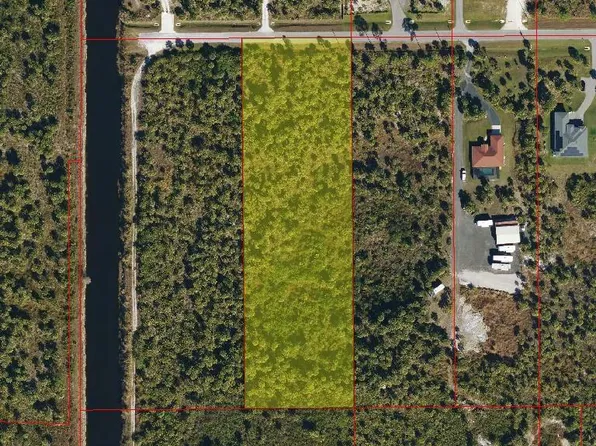 36 SE AVE, NAPLES, FL 34117