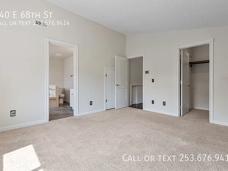 240 E 68th St — Photo 12