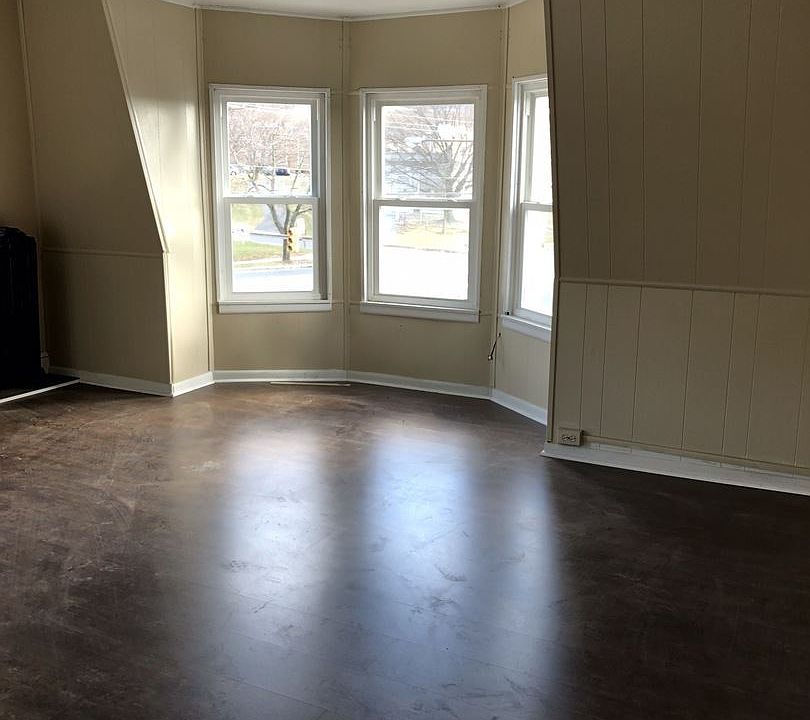2nd image of 1263 Spring St APT 3