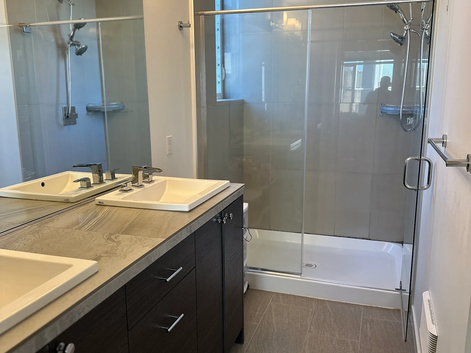 2 bed, 1200 sqft, $3,400 — Photo 3