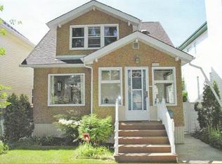 10939 81st Ave NW #1A, Edmonton, AB T6G0S1