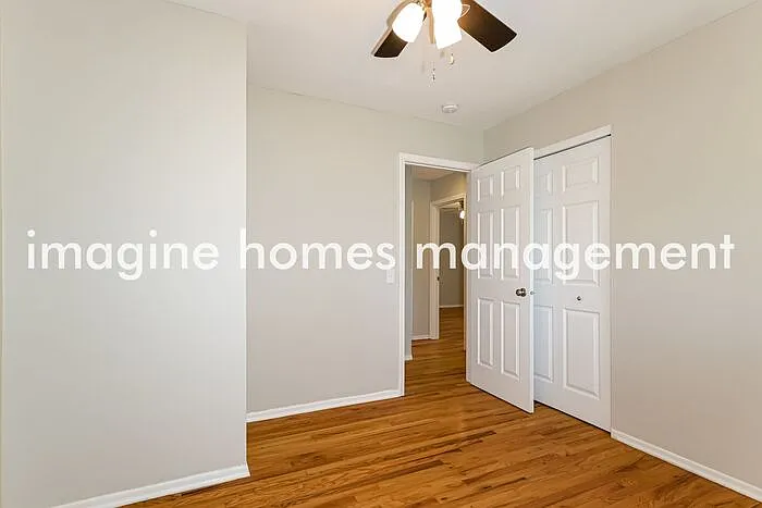 708 Chantilly Ct — Photo 10