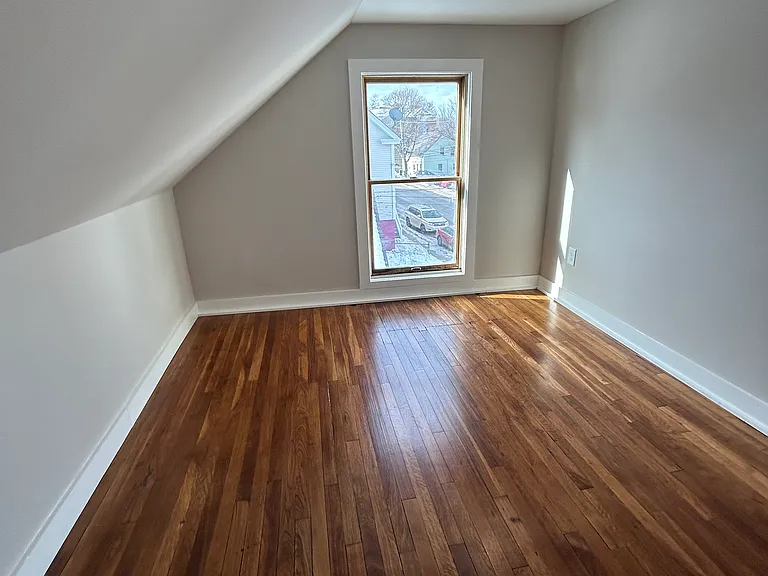 79 Hill St #301 — Photo 11
