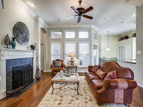 5th image of 5713 Harbor Town Dr